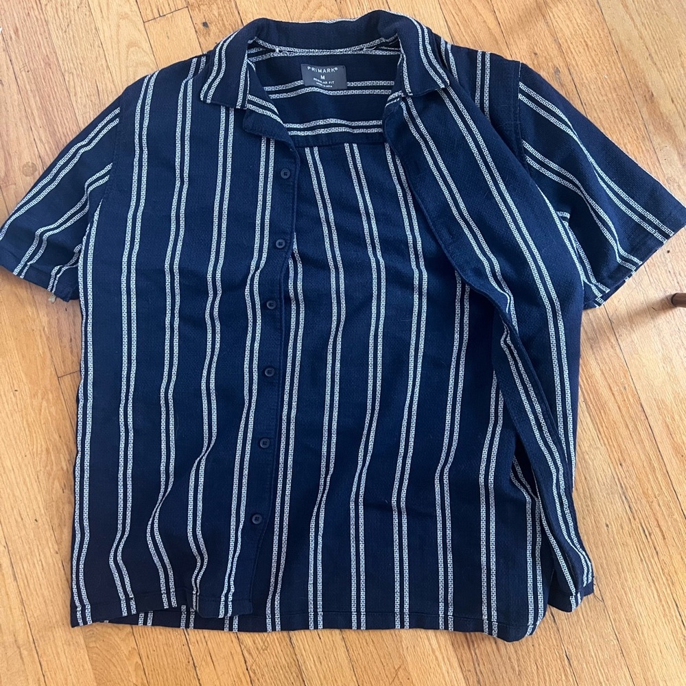 Men’s medium button down shirt. Primark.